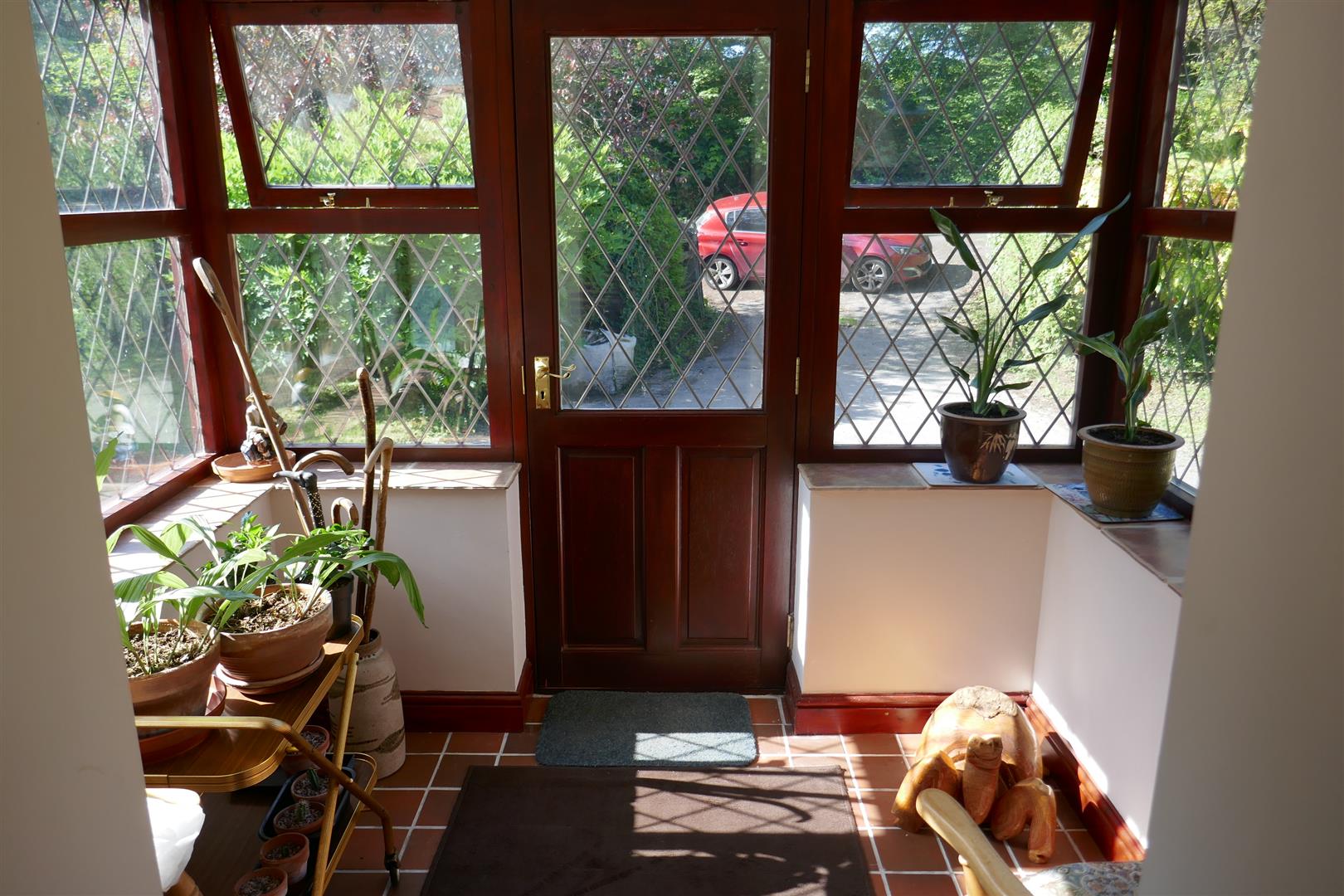 ENTRANCE PORCH